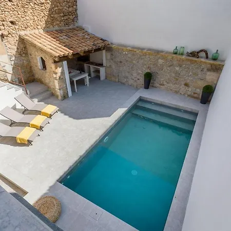 Gæstehus Beautiful Townhouse Located In The Heart Of The Old Town Of With Private Pool And Ac Pollença