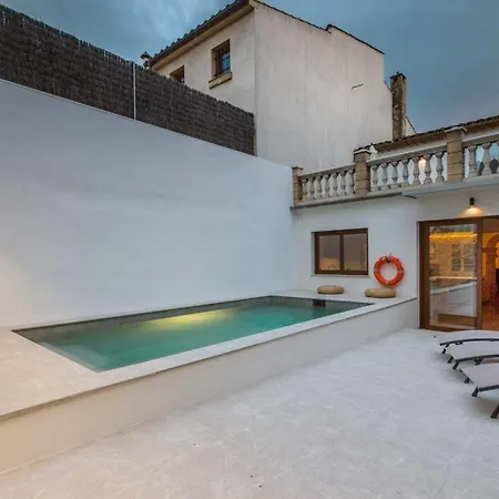 Beautiful Townhouse Located In The Heart Of The Old Town Of With Private Pool And Ac Pollença